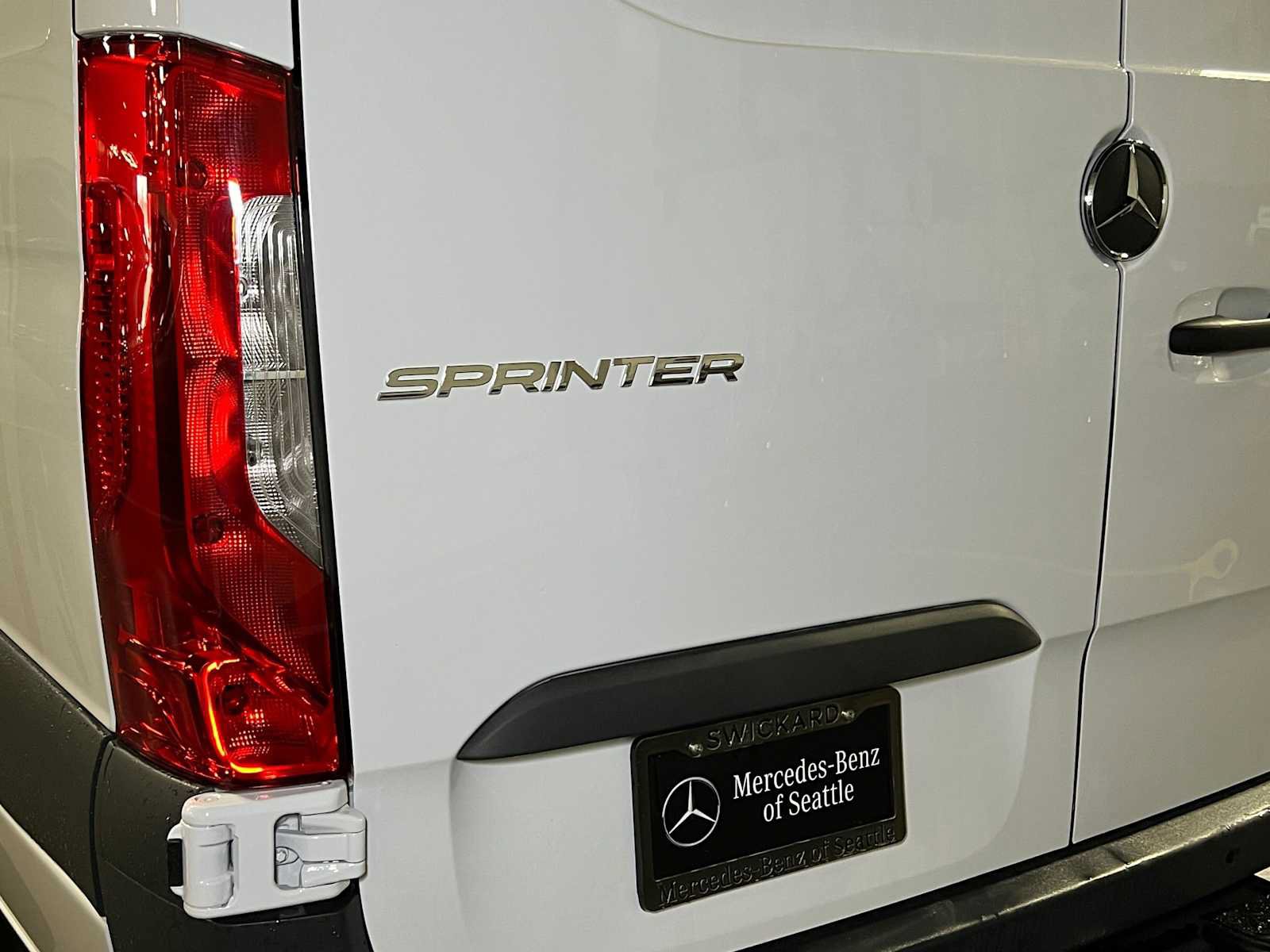 Used 2026 Mercedes-Benz Sprinter 2500 image 16