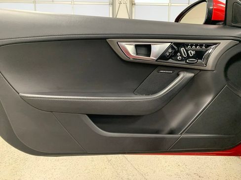 Used 2014 Jaguar F-TYPE Convertible RWD image 14