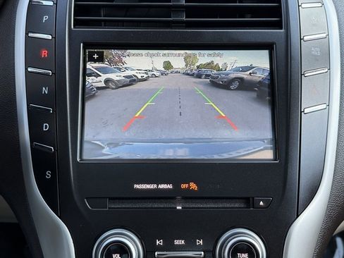 Used 2018 Lincoln MKC Reserve w/ Lincoln MKC Climate Package image 38