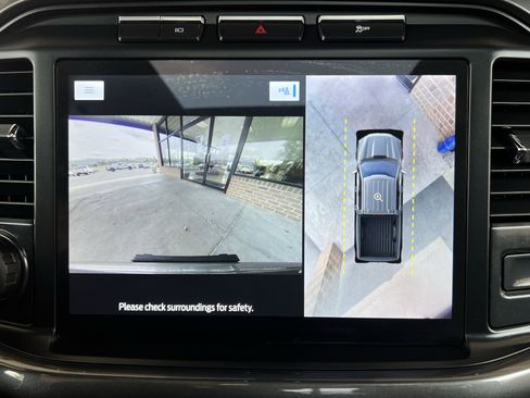 Used 2022 Ford F150 XLT w/ Equipment Group 302A High image 31