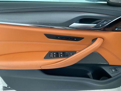 Used 2023 BMW M5 w/ Competition Package image 12