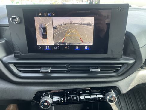 Used 2024 Chevrolet Silverado EV W/T image 29