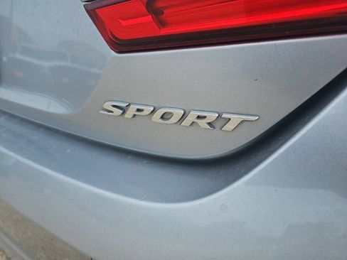 Used 2018 Honda Accord Sport image 15