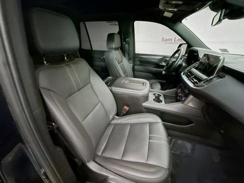 Used 2023 Chevrolet Tahoe RST w/ Luxury Package AWD/4WD image 32