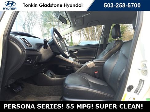 Used 2015 Toyota Prius Four image 9