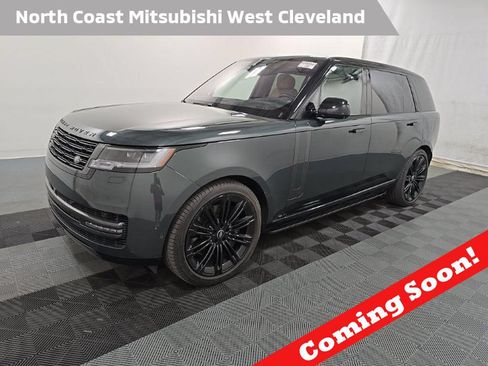 Used 2023 Land Rover Range Rover Long Wheelbase SE AWD/4WD image 1