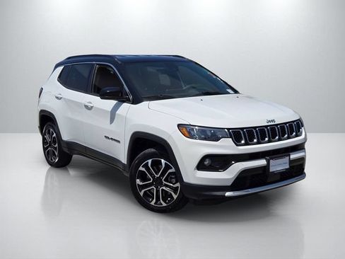 Used 2023 Jeep Compass Limited AWD/4WD image 1