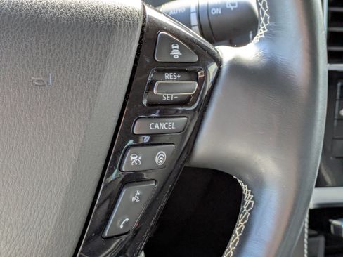 Used 2023 INFINITI QX80 Premium Select w/ Cargo Package image 37