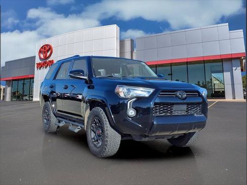 Certified 2021 Toyota 4Runner Venture w/ Moonroof Package AWD/4WD image 1