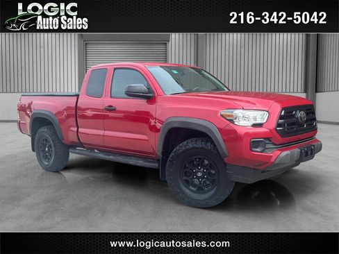 Used 2019 Toyota Tacoma SR w/ SX Package AWD/4WD image 1