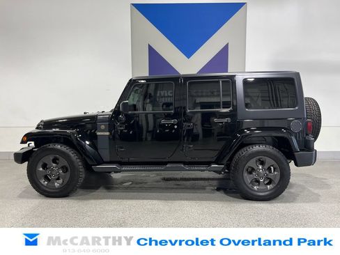 Used 2017 Jeep Wrangler Unlimited Sport AWD/4WD image 8