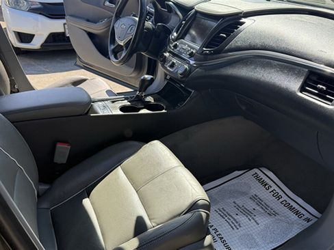 Used 2015 Chevrolet Impala LTZ FWD image 23