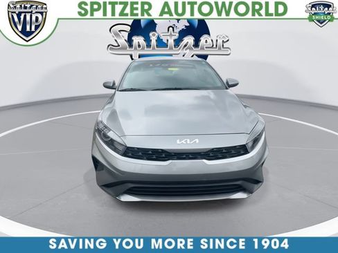Certified 2023 Kia Forte LXS FWD image 3
