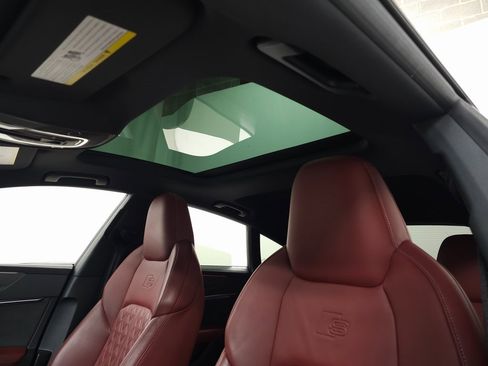 Used 2023 Audi S7 Premium Plus image 18