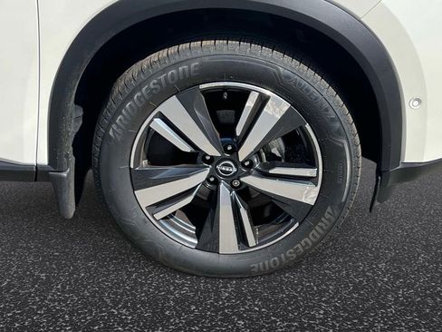 Used 2023 Nissan Rogue Platinum AWD/4WD image 7