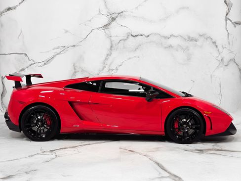 Used 2012 Lamborghini Gallardo LP 570-4 AWD/4WD image 17