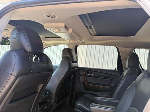 Used 2014 Chevrolet Traverse LTZ AWD/4WD image 12