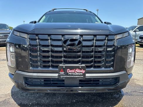 Used 2024 Hyundai Palisade XRT FWD image 2