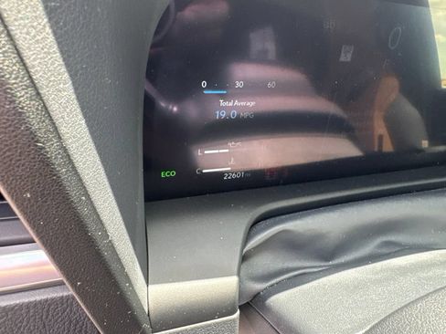 Used 2024 Lexus GX 550 w/ Accessory Package (Z1) AWD/4WD image 18