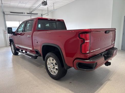 Certified 2024 Chevrolet Silverado 2500 High Country w/ High Country Premium Package image 4