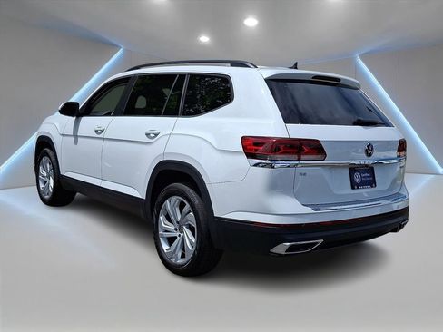 Certified 2023 Volkswagen Atlas SE w/ Panoramic Sunroof Package AWD/4WD image 6
