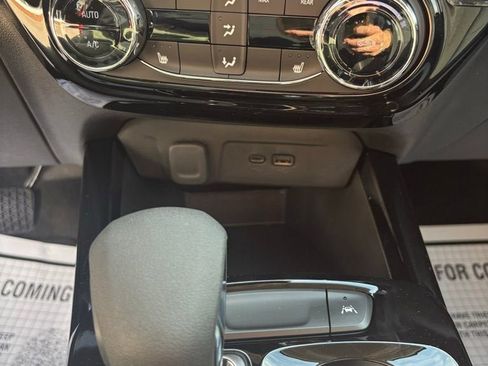 New 2026 Chevrolet Trax LT w/ Driver Confidence Package image 15