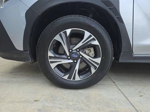 Used 2026 Subaru Crosstrek 2.5i Premium AWD/4WD image 10
