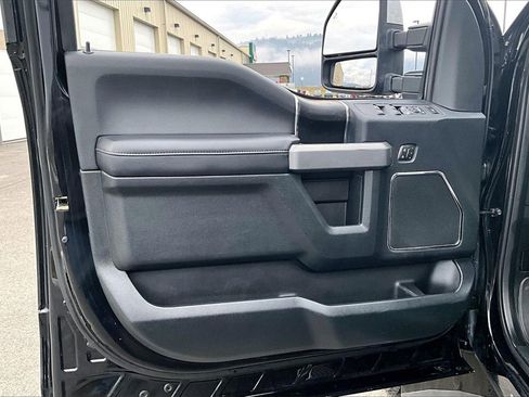 Used 2018 Ford F450 Platinum w/ Platinum Ultimate Package image 24