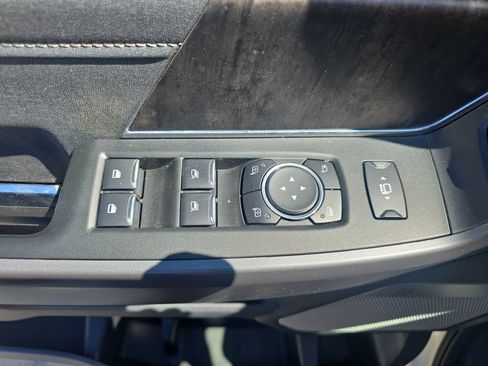 Used 2024 Ford F250 Lariat w/ Lariat Ultimate Package AWD/4WD image 28