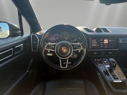Used 2021 Porsche Cayenne GTS AWD/4WD image 8