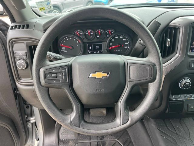 Used 2025 Chevrolet Silverado 1500 Custom RWD image 16