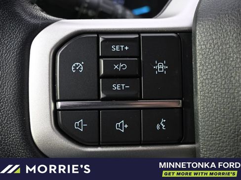 Used 2022 Ford Expedition XLT AWD/4WD image 35