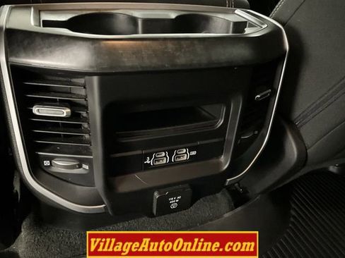 Used 2019 RAM 1500 Big Horn image 28