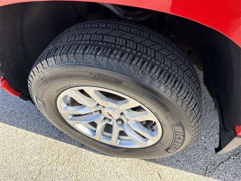 Used 2020 Chevrolet Silverado 1500 RST w/ Texas Edition image 31