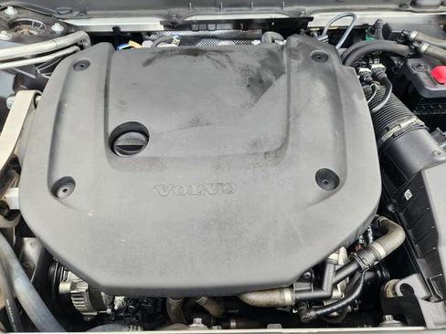 Used 2023 Volvo XC90 B6 Plus w/ Protection Package Premier image 34