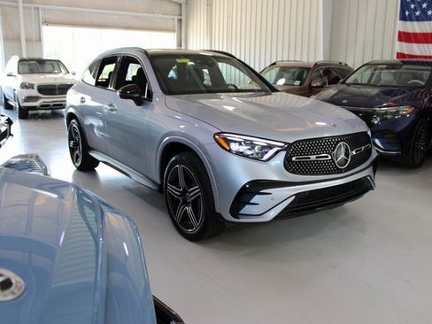 Used 2024 Mercedes-Benz GLC 300 image 43