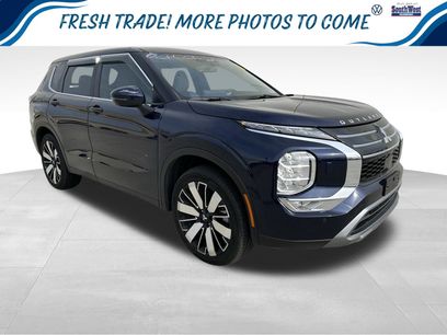 Used 2025 Mitsubishi Outlander SE