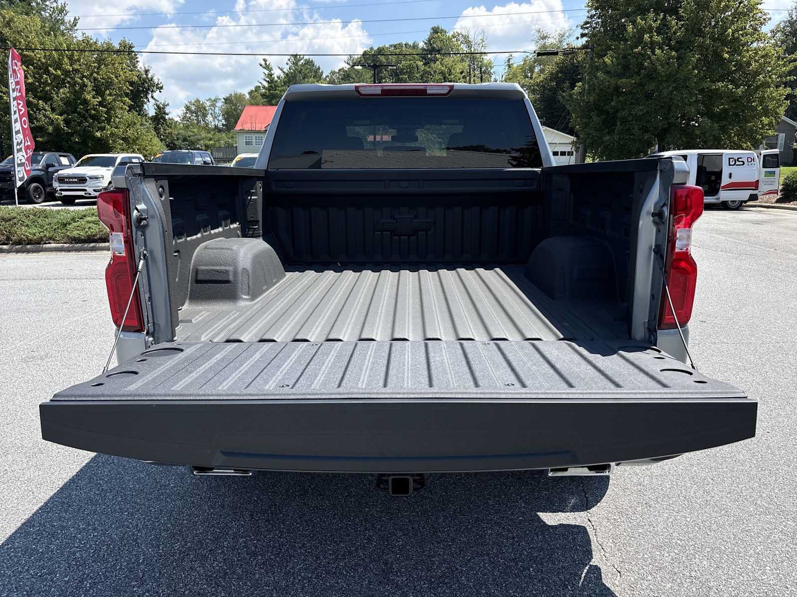 New 2026 Chevrolet Silverado 1500 RST w/ Z71 Off-Road Package AWD/4WD image 25