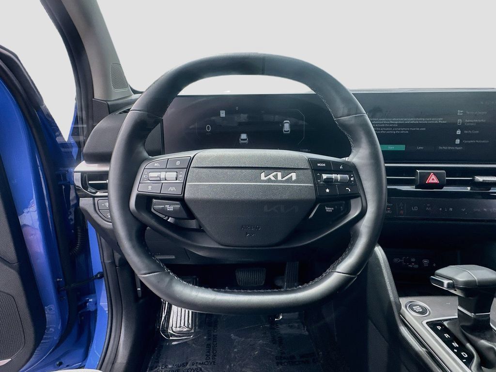 Certified 2026 Kia Sportage SX AWD/4WD image 11
