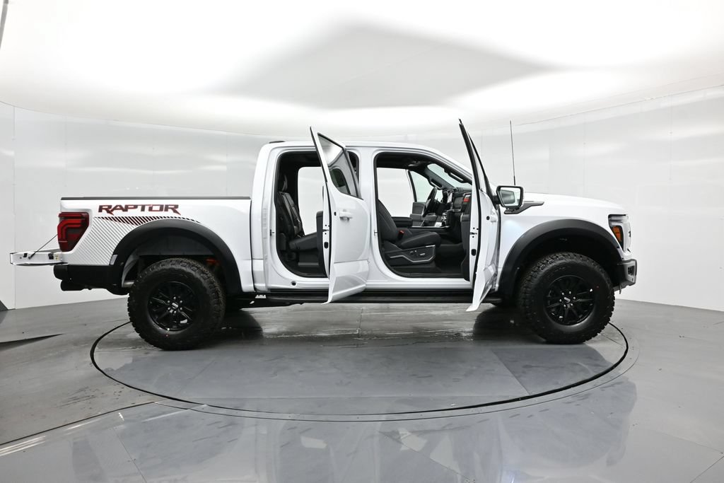 Used 2025 Ford F150 Raptor AWD/4WD image 4
