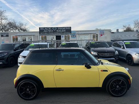 Used 2002 MINI Cooper Hardtop image 8