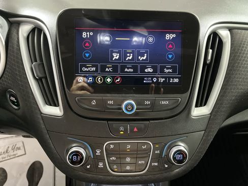Used 2024 Chevrolet Malibu LT FWD image 20