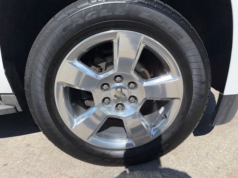 Used 2015 Chevrolet Suburban LT w/ Max Trailering Package RWD image 44
