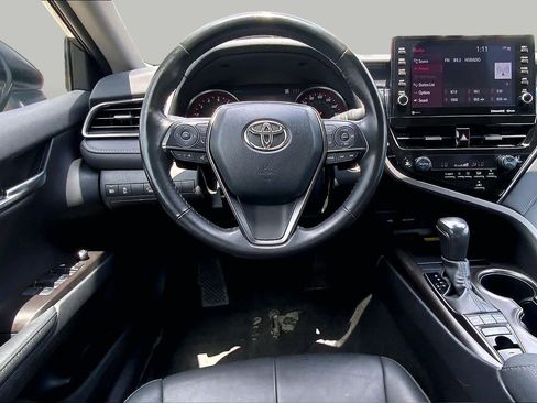 Used 2024 Toyota Camry XSE FWD image 6