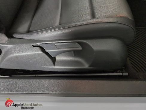 Used 2008 Volkswagen Eos Komfort image 25