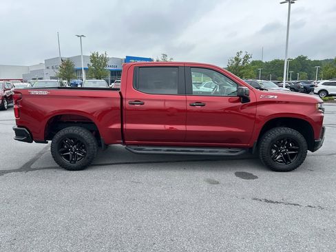 Used 2021 Chevrolet Silverado 1500 LT Trail Boss w/ Convenience Package II AWD/4WD image 8
