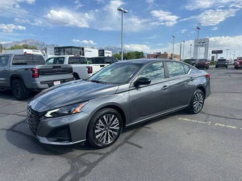 Used 2026 Nissan Altima 2.5 SV AWD/4WD image 6