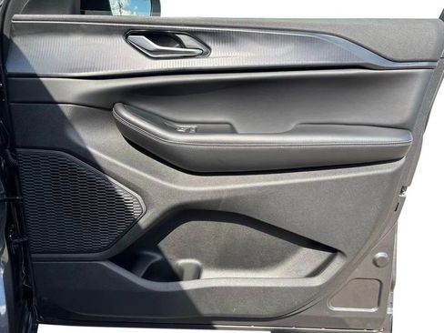 New 2026 Jeep Grand Cherokee Laredo AWD/4WD image 29