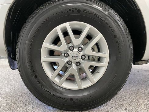 Used 2016 Nissan Frontier SV image 21
