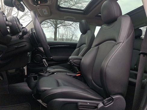 Used 2020 MINI Cooper S image 13